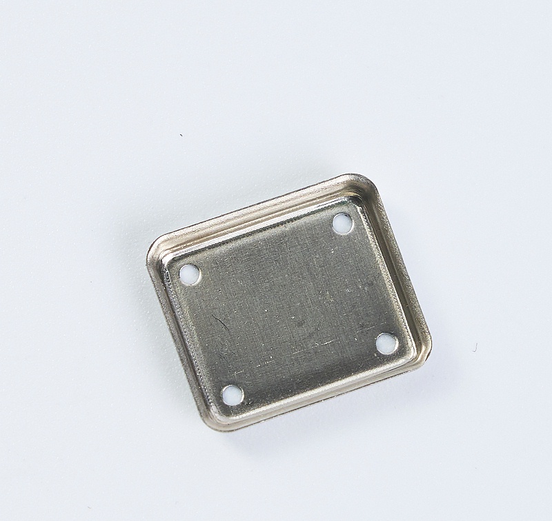 金属屏蔽罩冲压产品1